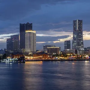*** Hotel Apa & Yokohama Bay Tower Japão