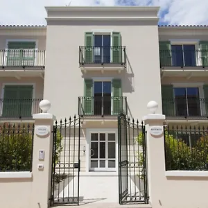 https://villa-artemys-five-stars-holiday-house.fr-provencehotel.com