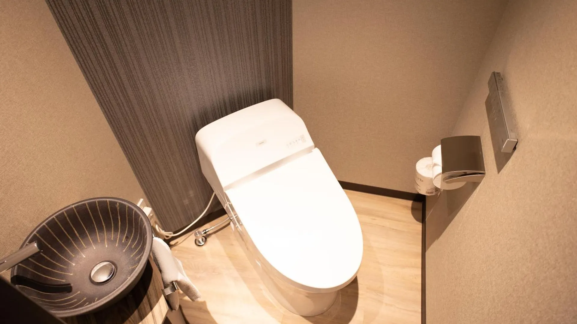 Hotel Keihan Kyoto Hachijoguchi 4*,